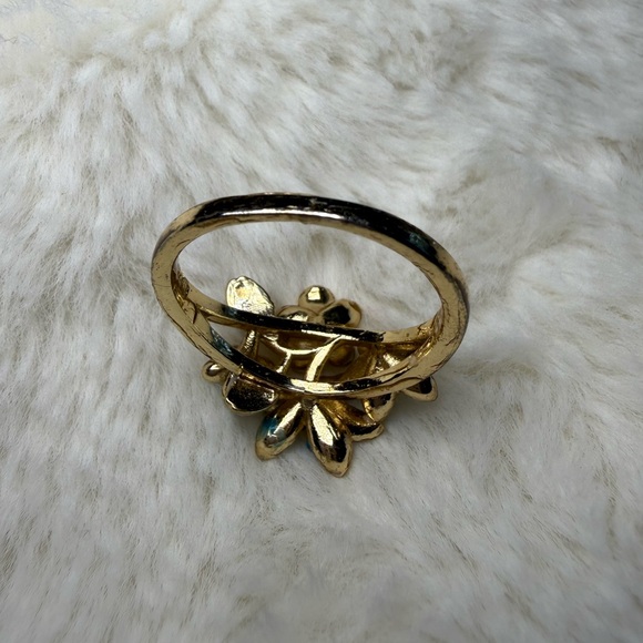 Gold Tone Blue Floral Ring - Picture 6 of 7